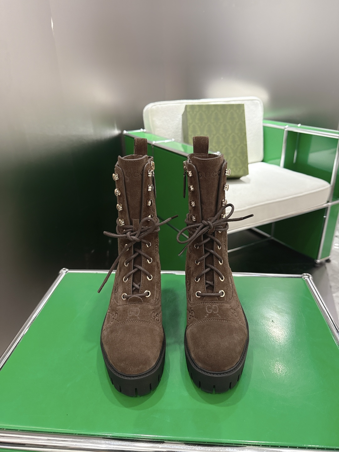 GUCCI グッチ ブーツ 本革 フラットシューズ ローファー ブラック 全1色