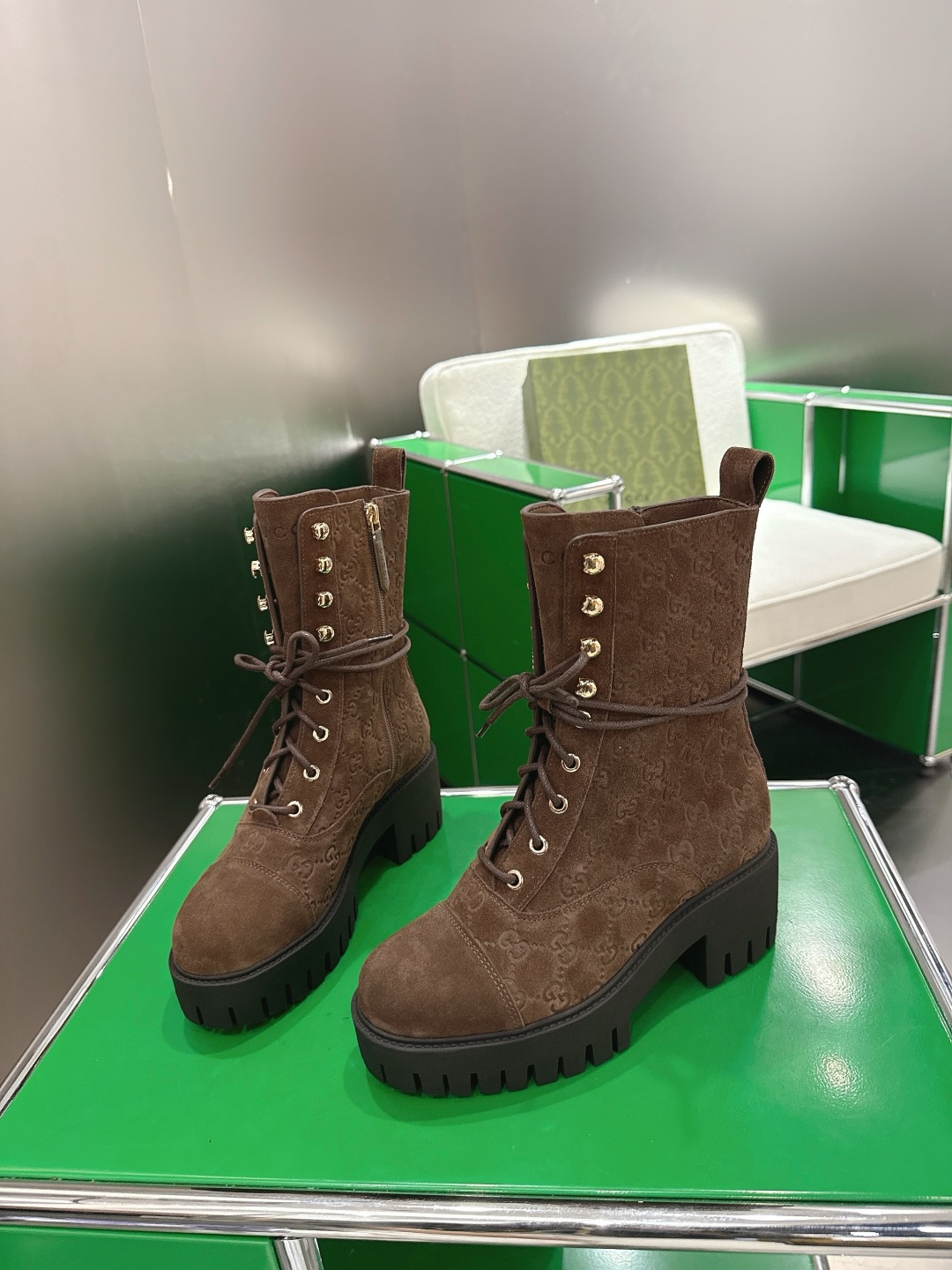 GUCCI グッチ ブーツ 本革 フラットシューズ ローファー ブラック 全1色 - 画像 3