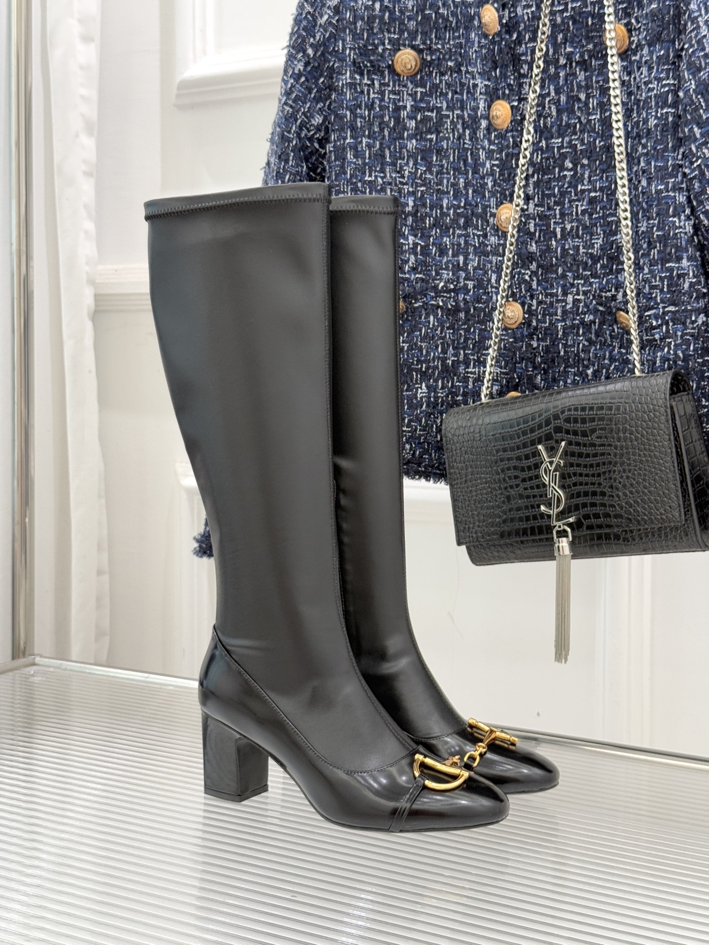 GUCCI グッチ レGGブローチ ブーツ ブラック