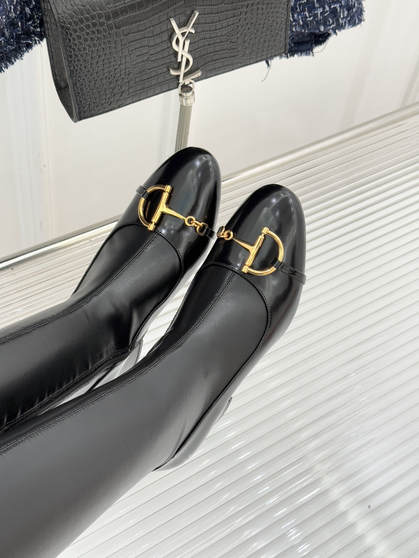 GUCCI グッチ レGGブローチ ブーツ ブラック - 画像 7