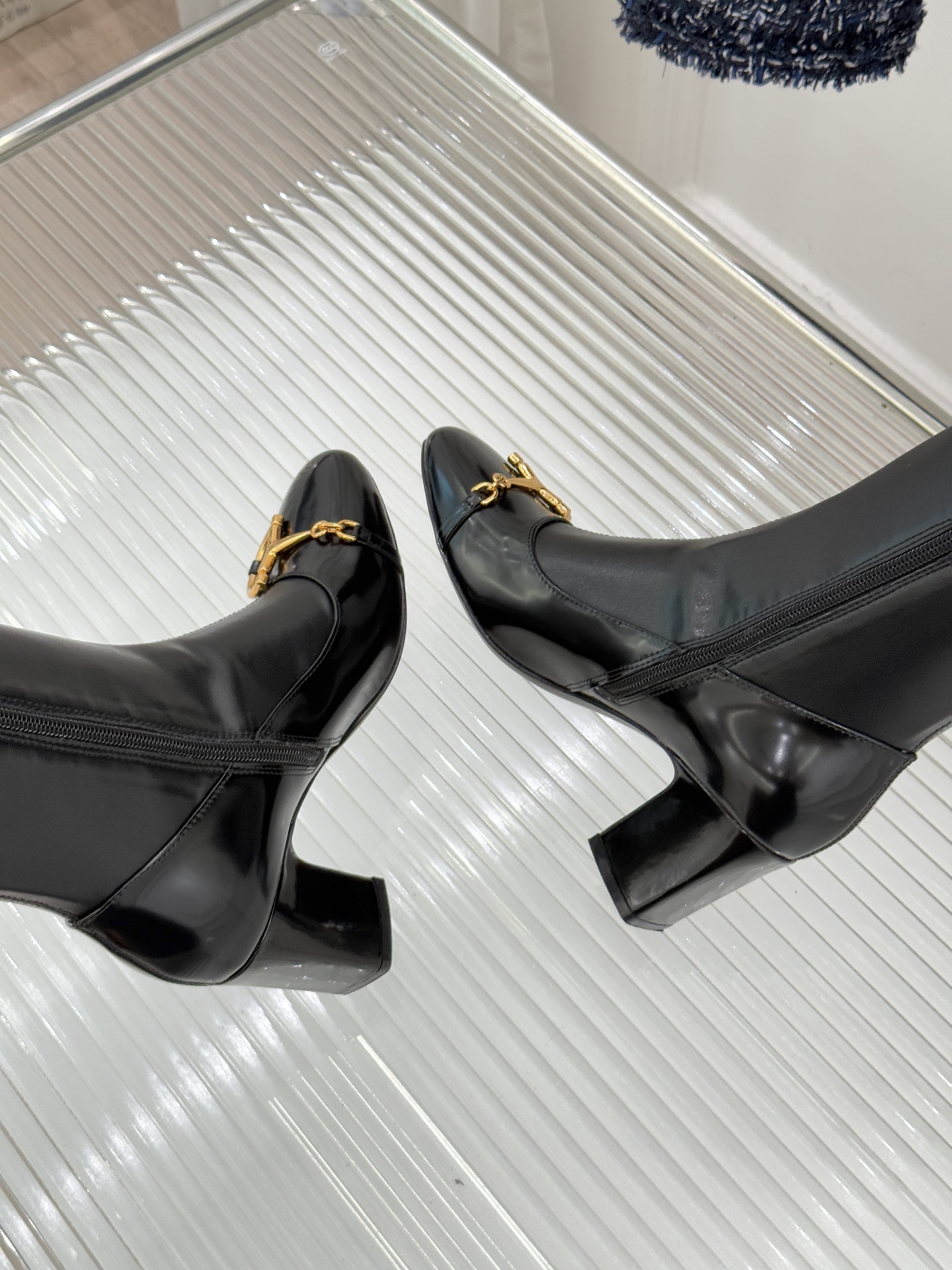 GUCCI グッチ レGGブローチ ブーツ ブラック - 画像 8