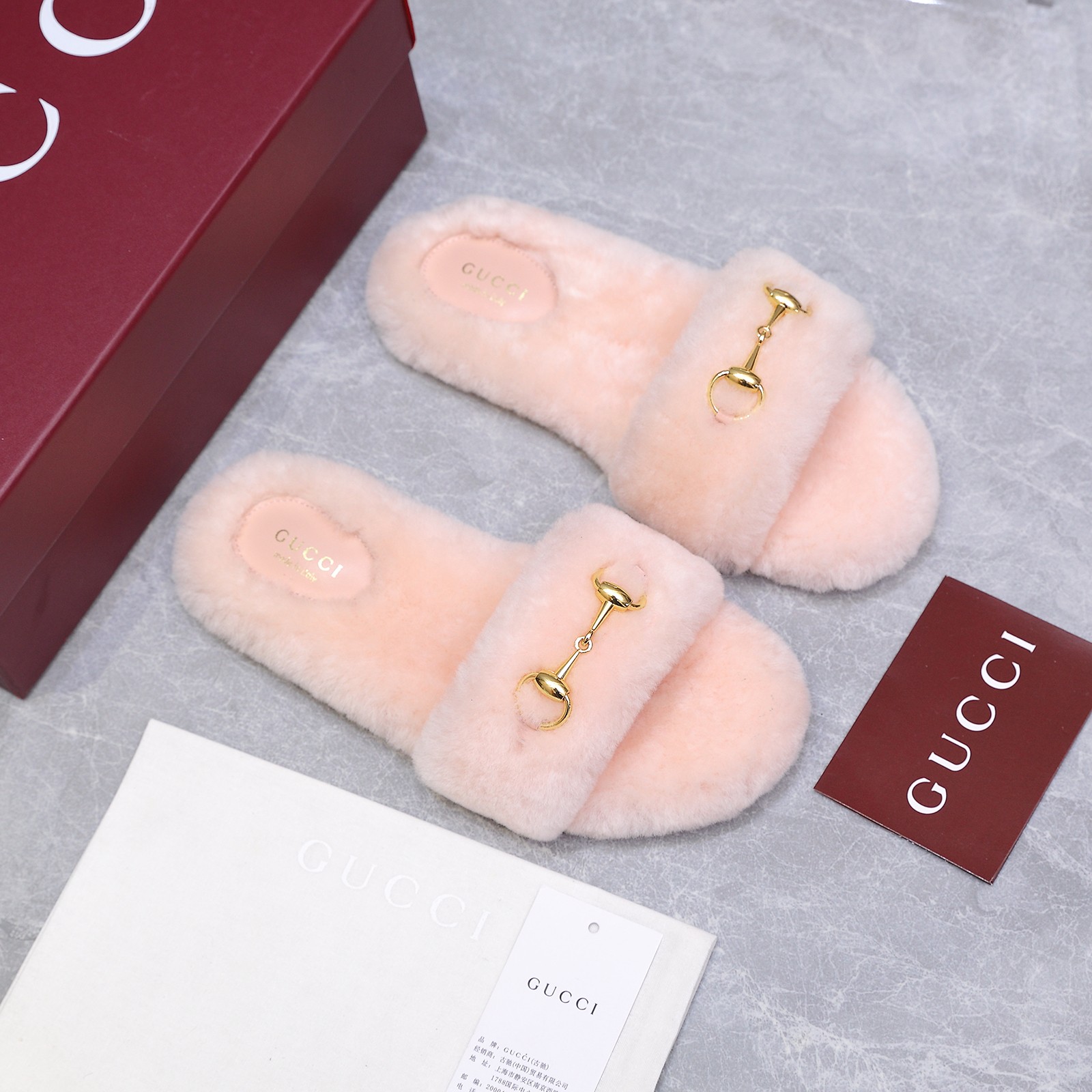 GUCCI グッチ フラットシューズ 本革 ファー ベージュ