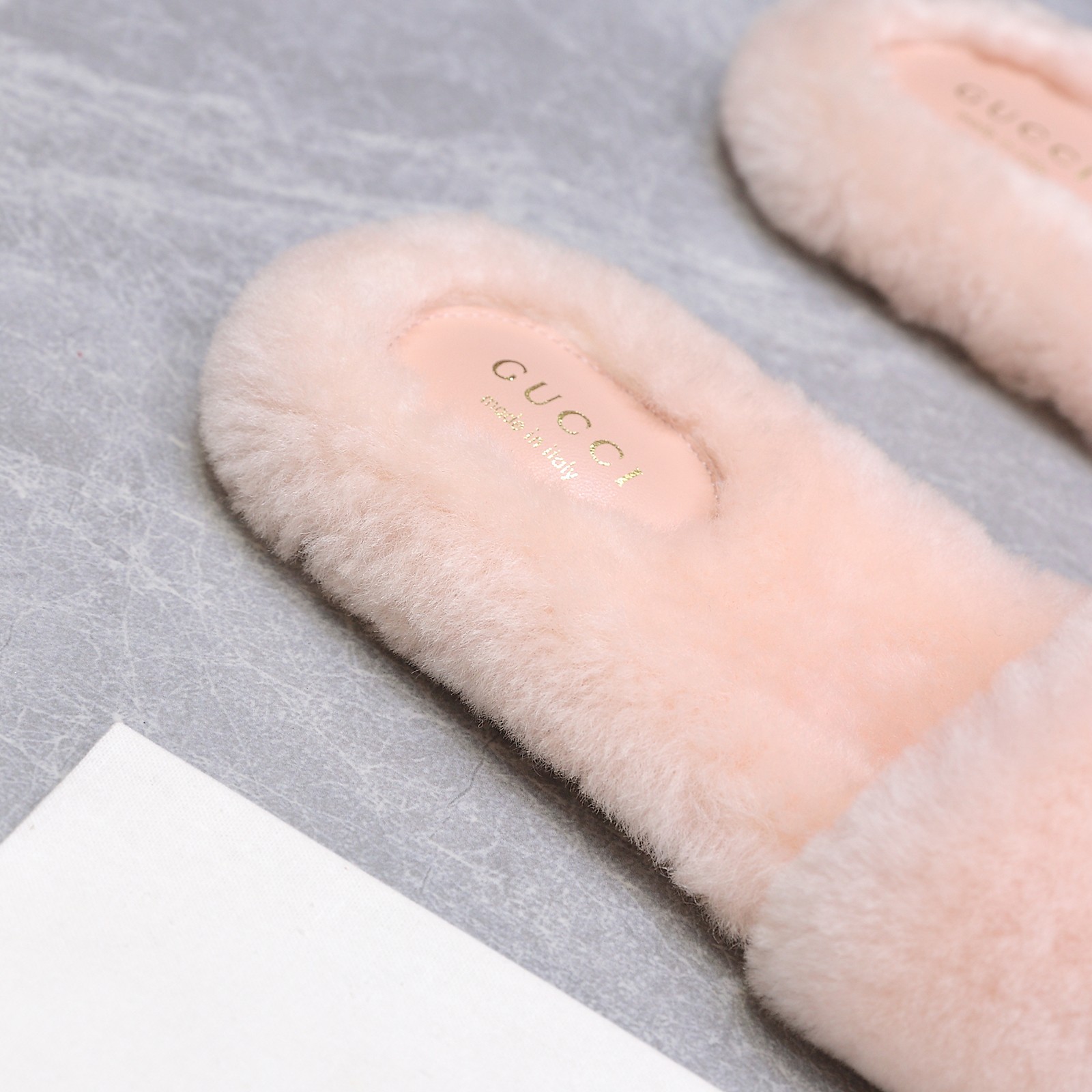 GUCCI グッチ フラットシューズ 本革 ファー ベージュ - 画像 7