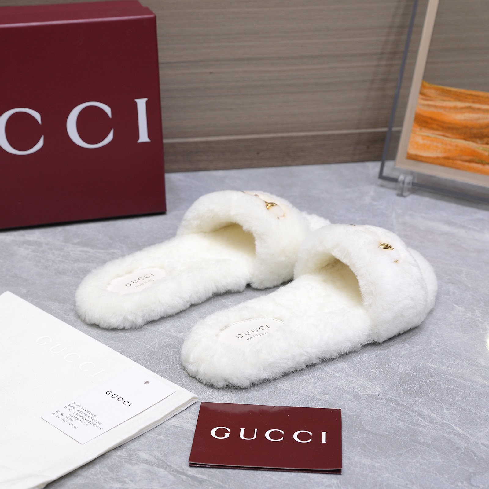 GUCCI グッチ フラットシューズ 本革 ファー ホワイト - 画像 3