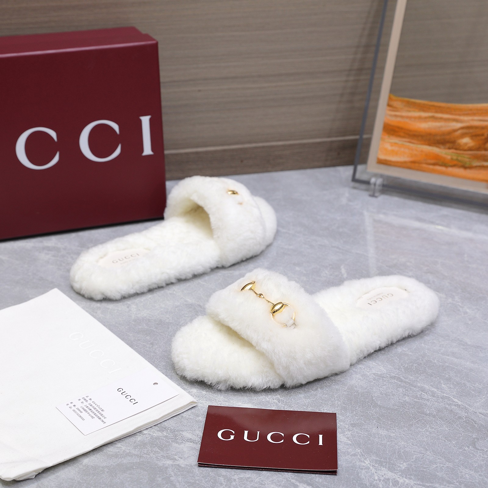 GUCCI グッチ フラットシューズ 本革 ファー ホワイト - 画像 9
