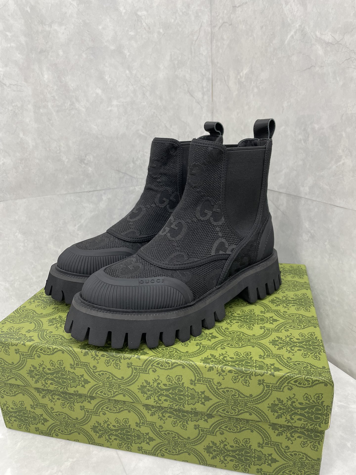 GUCCI グッチ チェルシーブーツ 本革 耐衝撃 ブラック - 画像 5