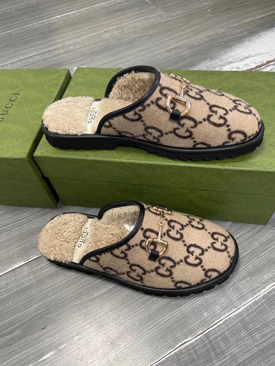 GUCCI グッチ フラットシューズ 本革 軽量 ブラック - 画像 7