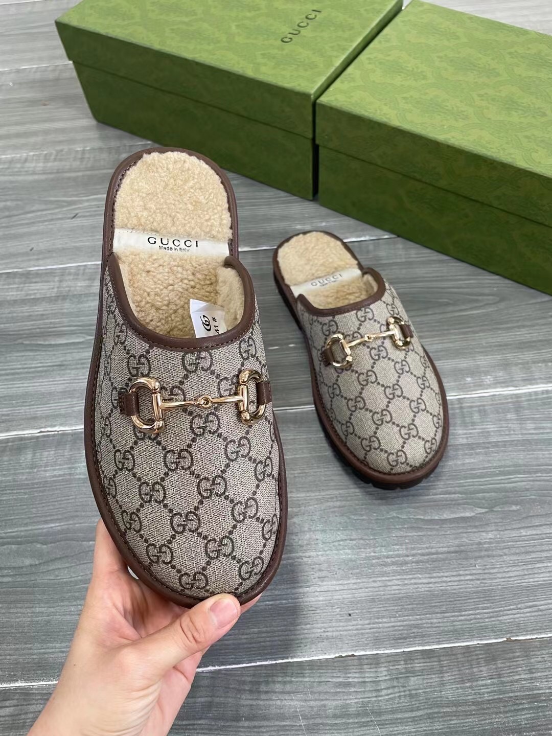 GUCCI グッチ フラットシューズ 本革 軽量 ベージュ 全1色 - 画像 5