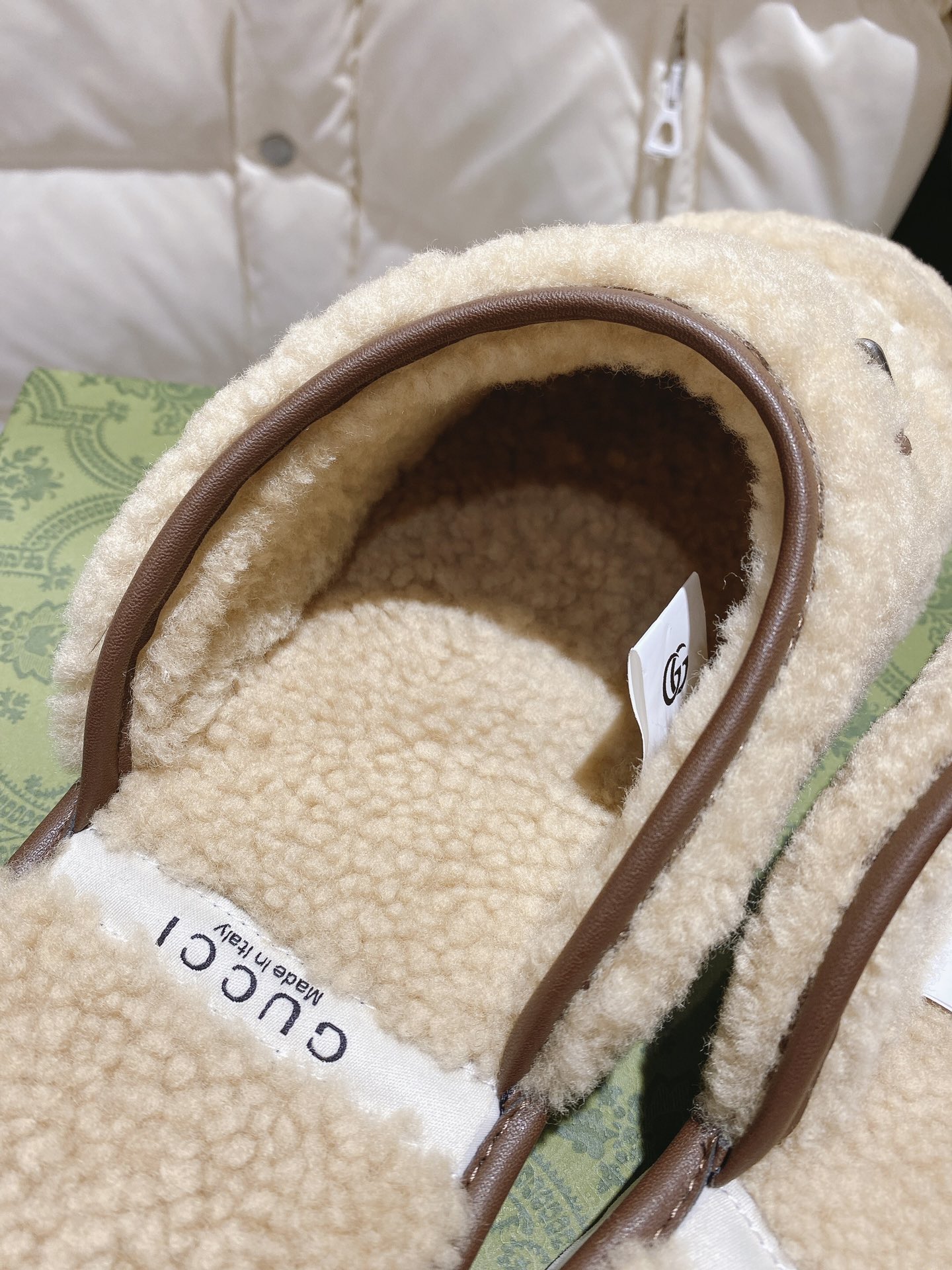 GUCCI グッチ フラットシューズ 本革 ベージュ 全1色 - 画像 8