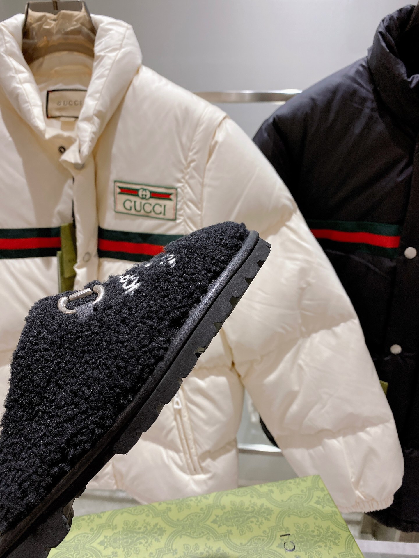 GUCCI グッチ ローファー フェイクスリッパ ブラック - 画像 8