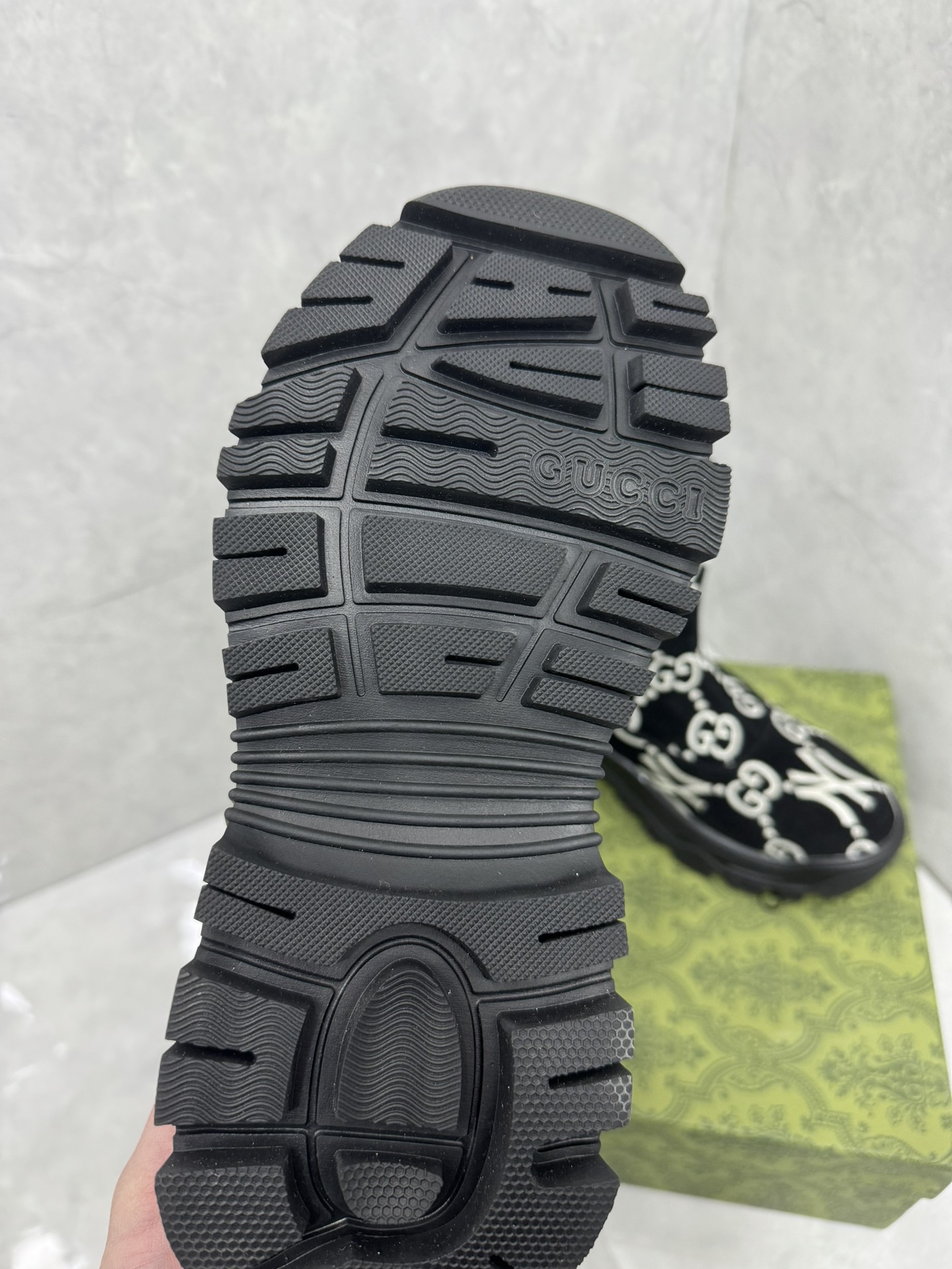 GUCCI グッチ ブーツ 本革 フラットシューズ ブラック - 画像 9