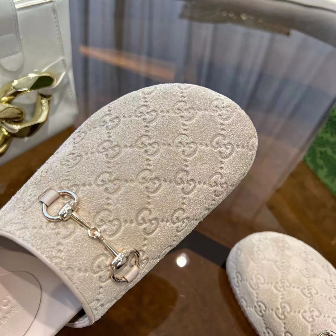 GUCCI グッチ フラットシューズ 本革 軽量 シルク 通勤 全1色 - 画像 7