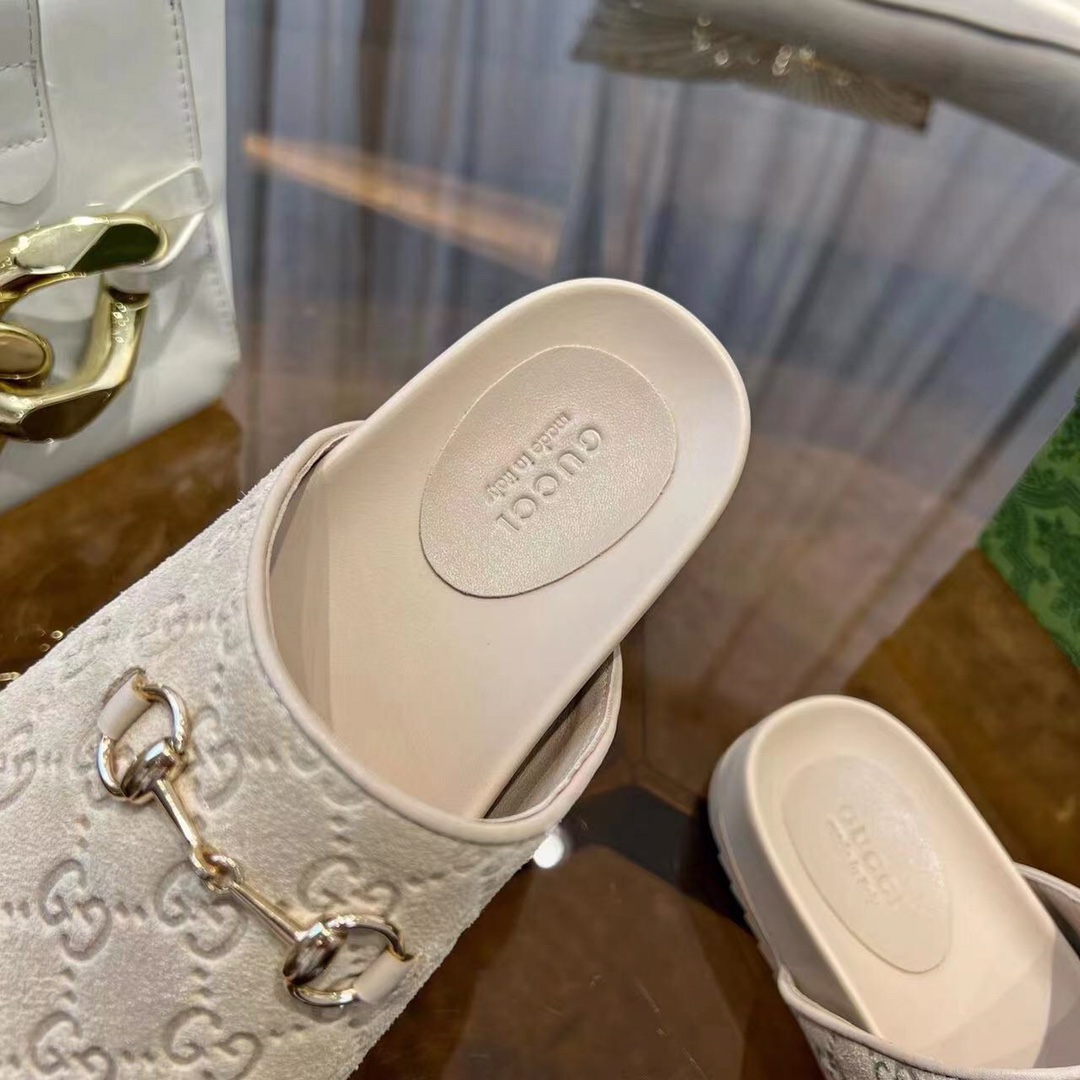 GUCCI グッチ フラットシューズ 本革 軽量 シルク 通勤 全1色 - 画像 8