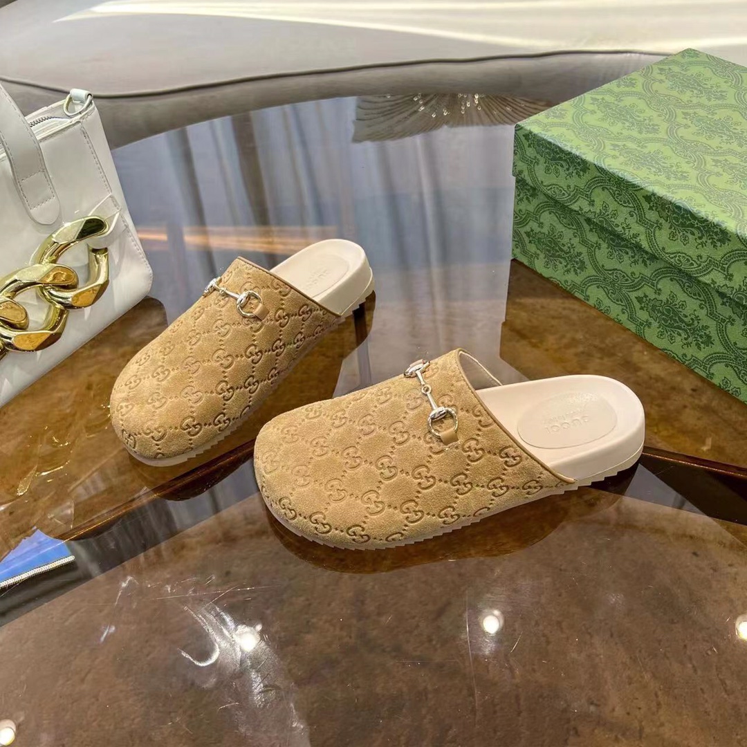 GUCCI グッチ フラットシューズ 本革 軽量 インソール付き ベージュ - 画像 2