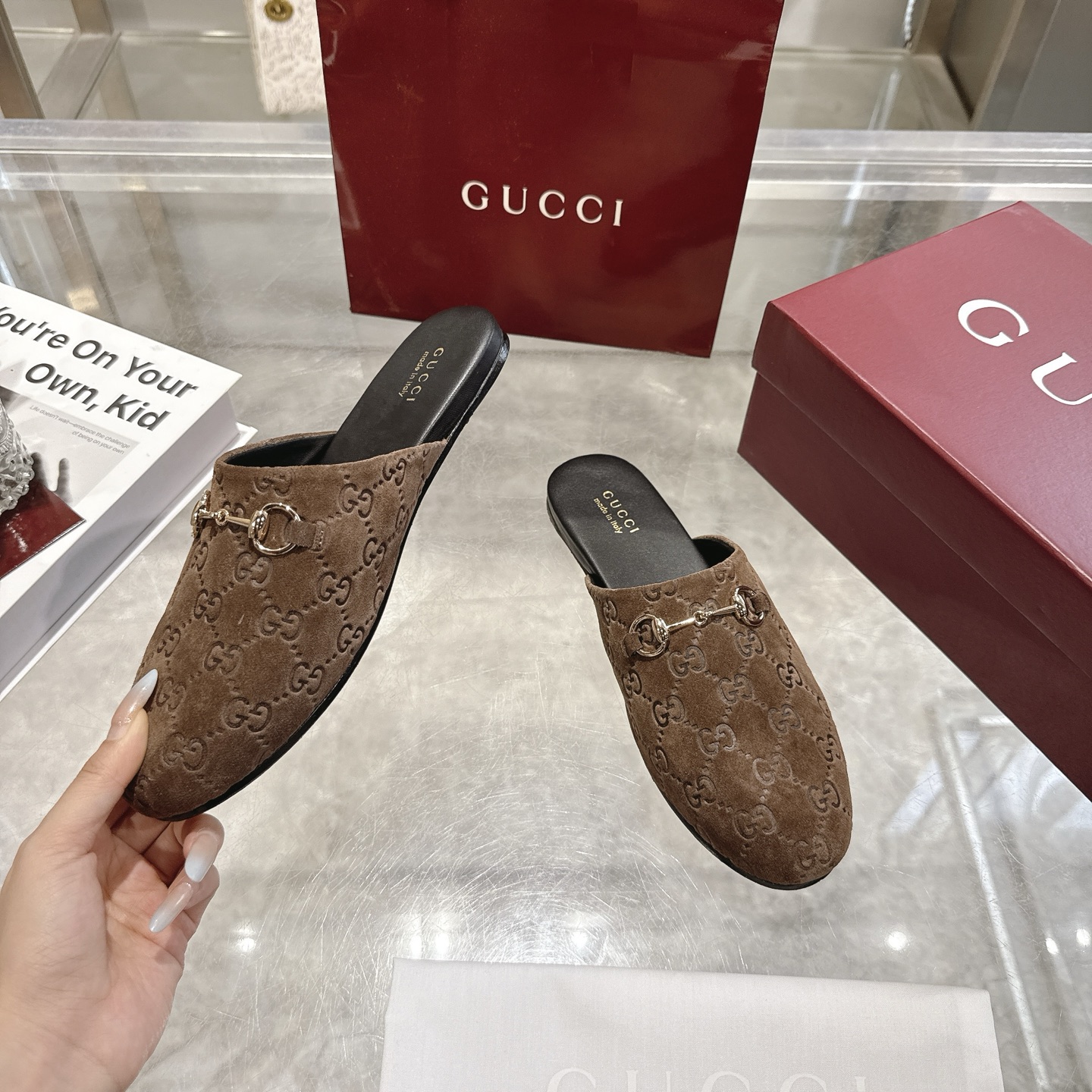 GUCCI グッチ フラットシューズ 本革 通勤 通学 ブラック - 画像 4