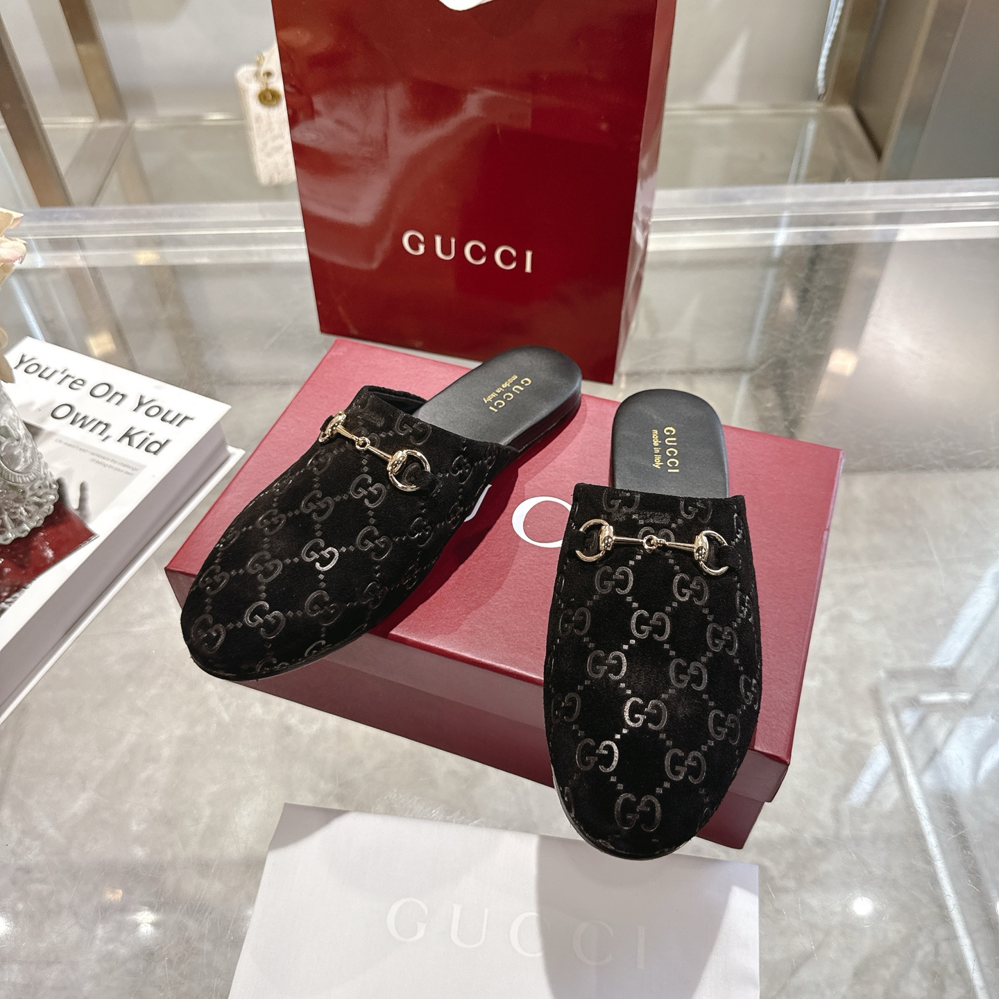 GUCCI グッチ ムートンサンダル ブラック 全1色 - 画像 6