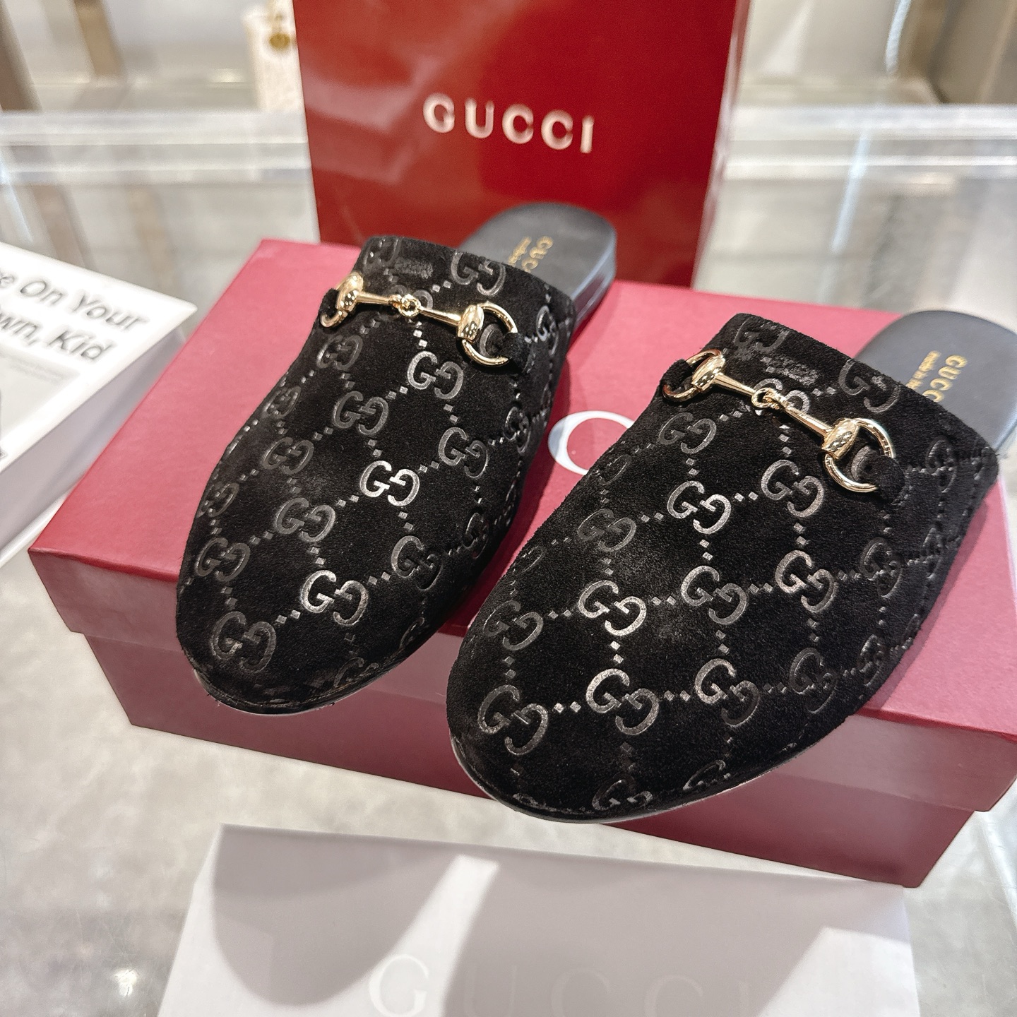 GUCCI グッチ ムートンサンダル ブラック 全1色 - 画像 7