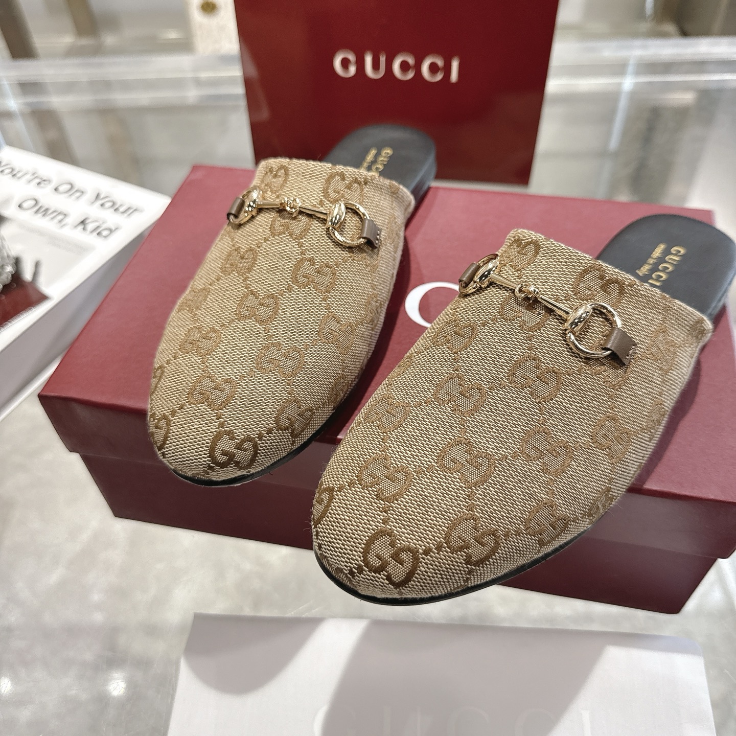 GUCCI グッチ ムートンスリッパ ベージュ 全1色 - 画像 7
