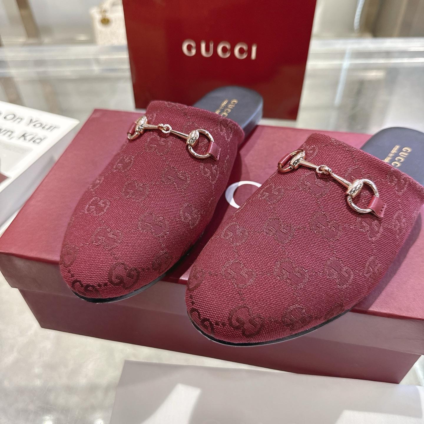 GUCCI グッチ モノグラム ローファー フラットシューズ レディース ブラック 全1色 - 画像 7