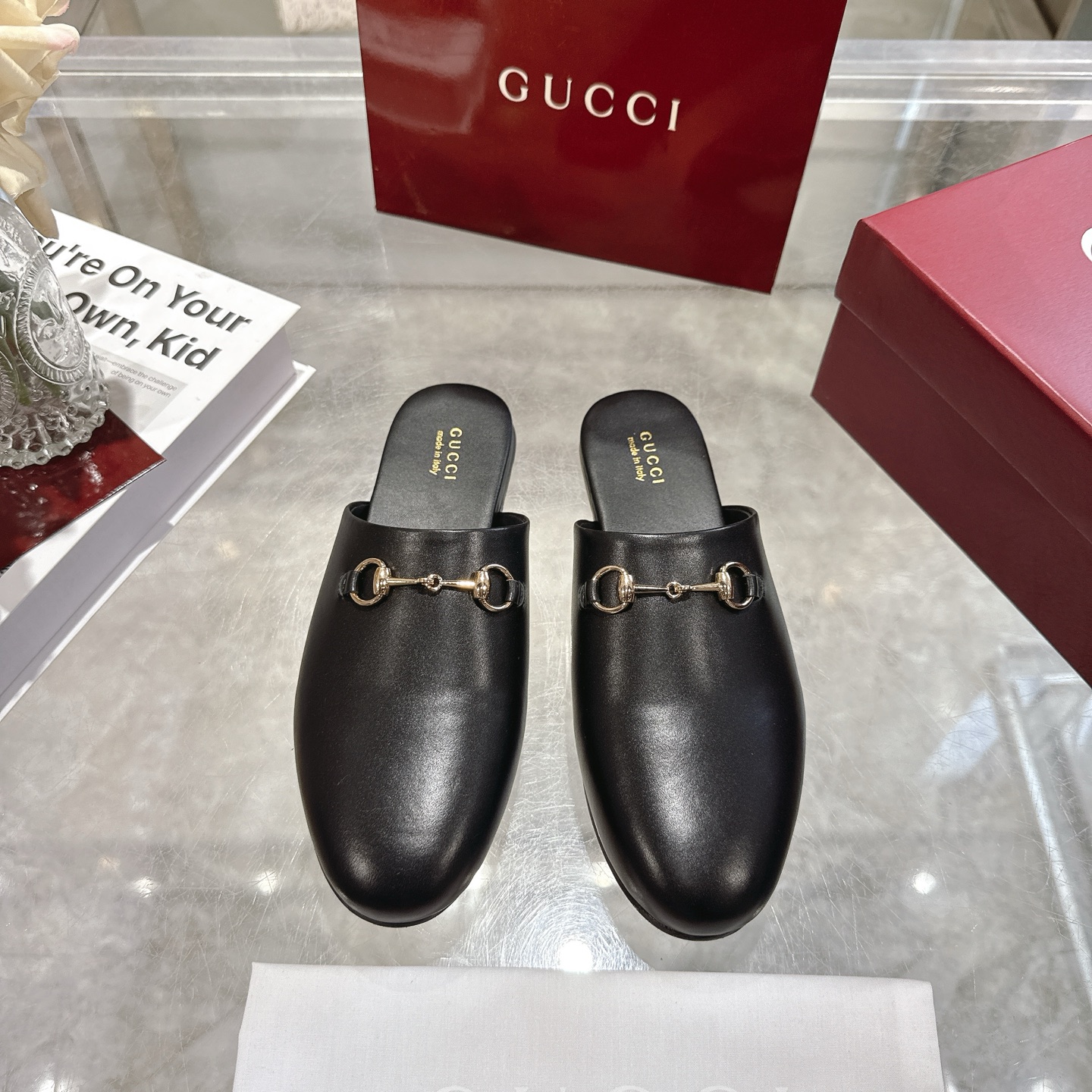 GUCCI グッチ フラットシューズ メンズ レディース 本革 黒 1.5cm シルエット 簡単脱着 通勤 通学 フラットシューズ 黒