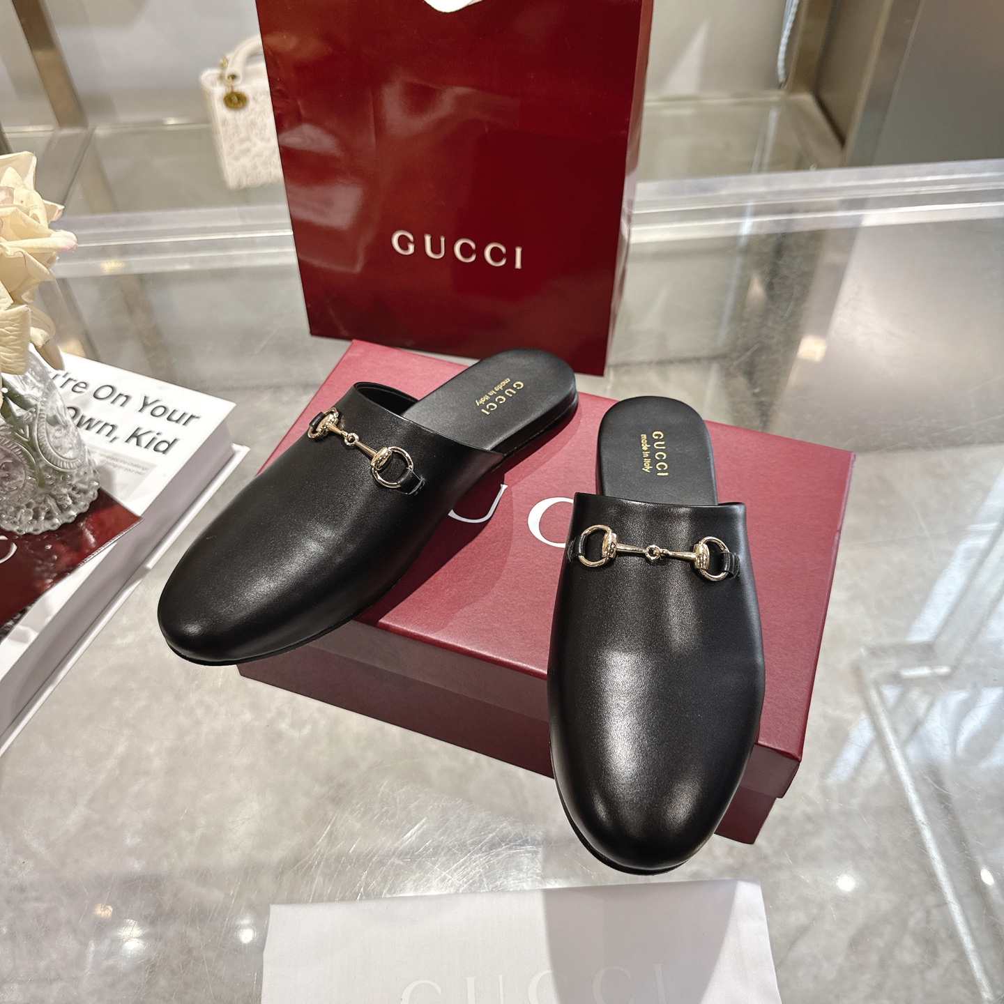 GUCCI グッチ フラットシューズ メンズ レディース 本革 黒 1.5cm シルエット 簡単脱着 通勤 通学 フラットシューズ 黒 - 画像 6