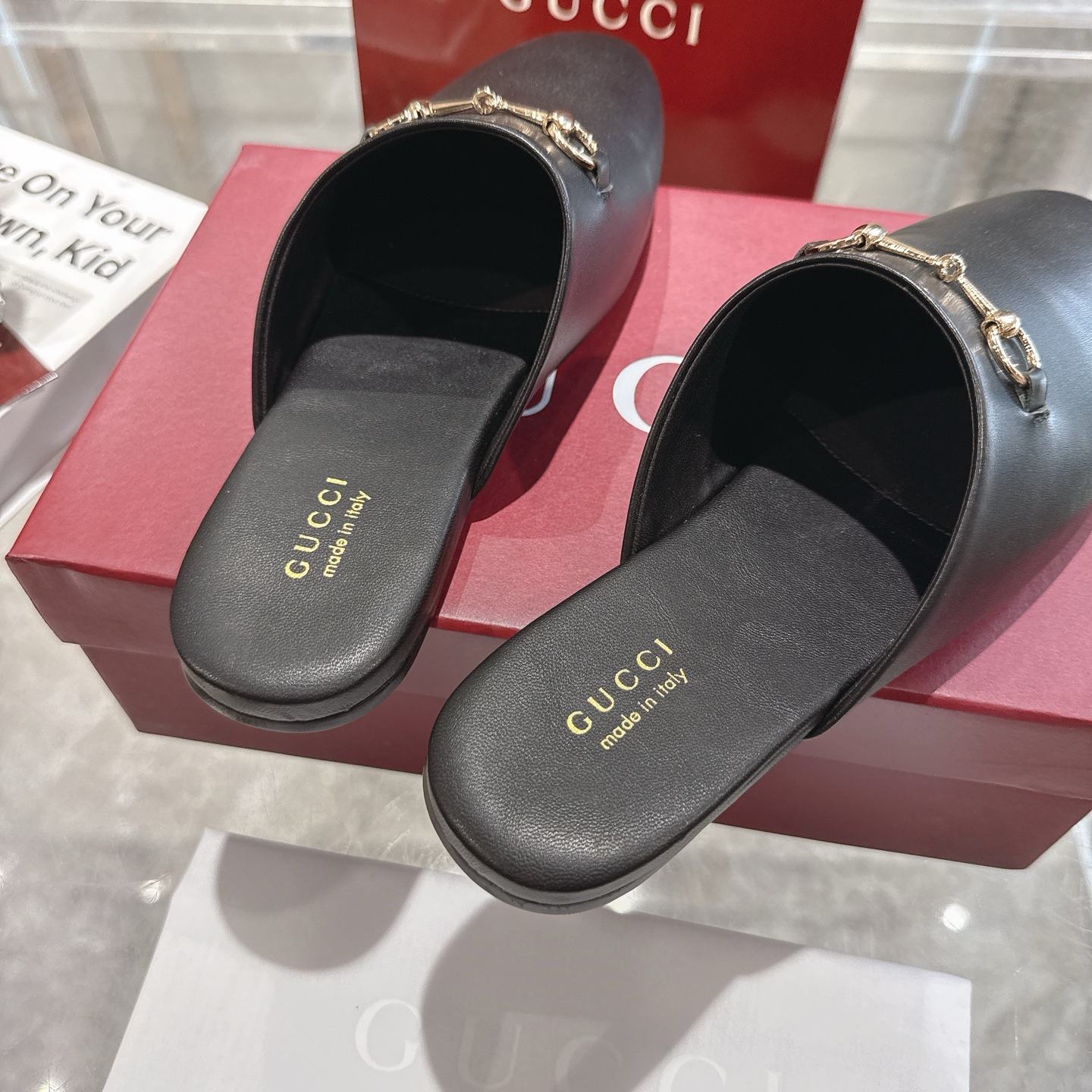GUCCI グッチ フラットシューズ メンズ レディース 本革 黒 1.5cm シルエット 簡単脱着 通勤 通学 フラットシューズ 黒 - 画像 8