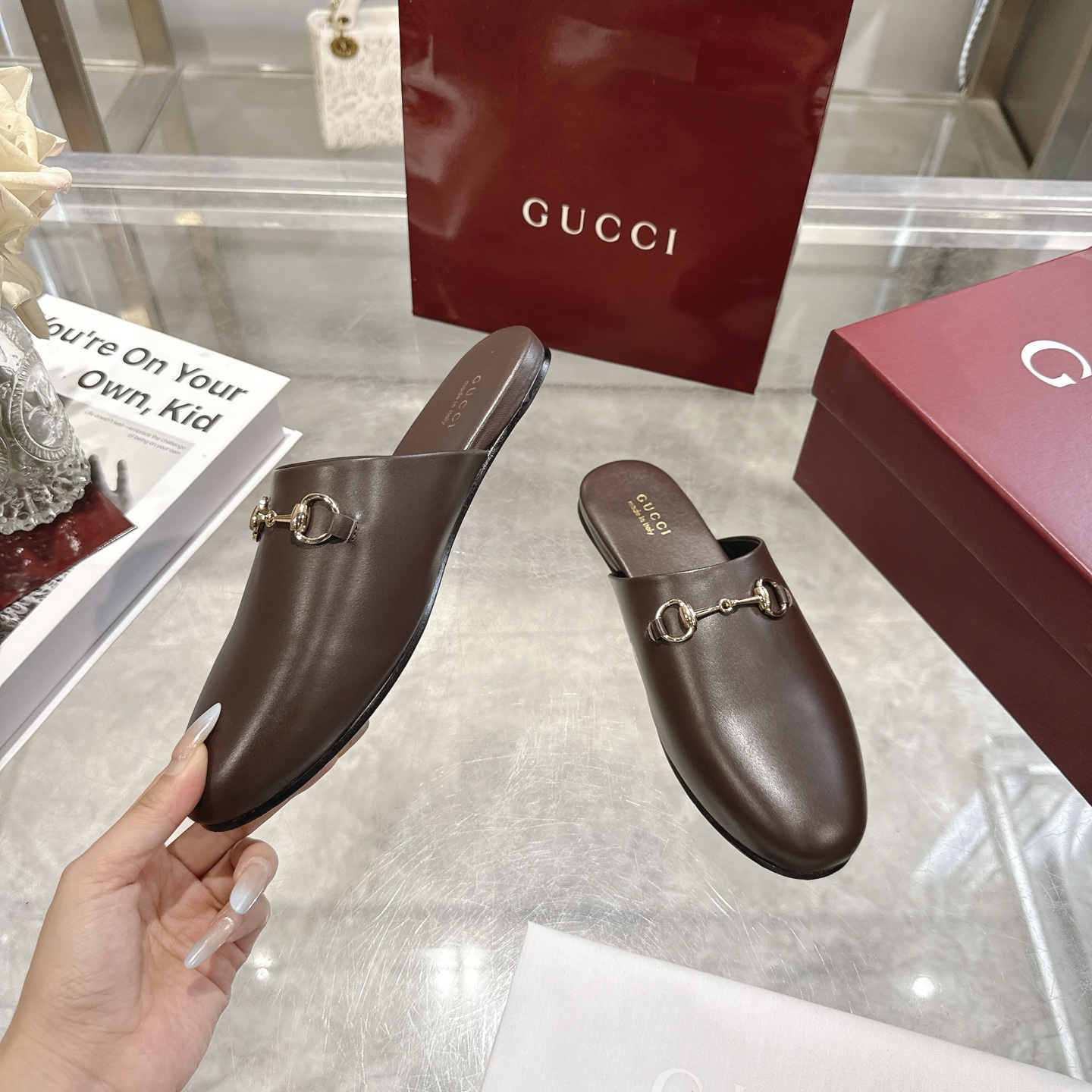GUCCI グッチ フラットシューズ 本革 通勤 通学 ブラック - 画像 5