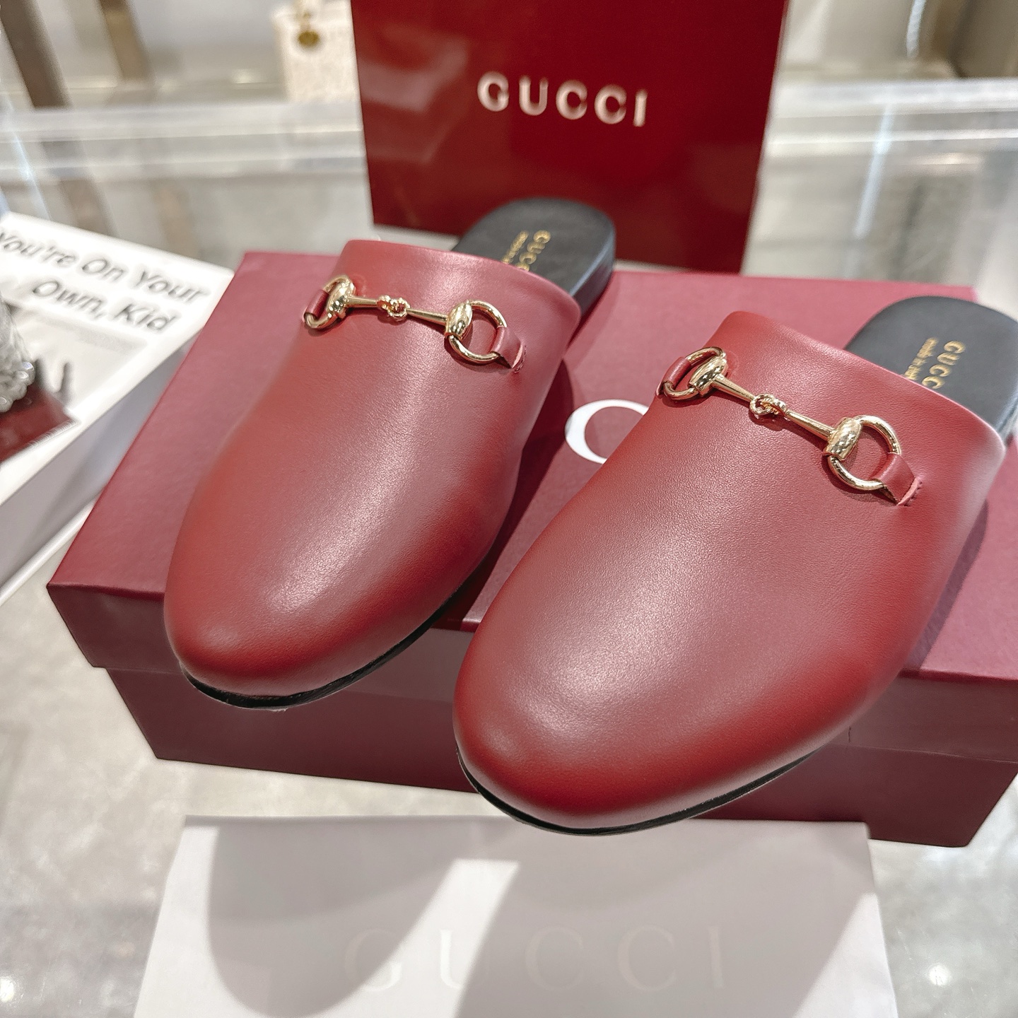 GUCCI グッチ ムートンシューズ 本革 通勤 ブラック 全1色 - 画像 7