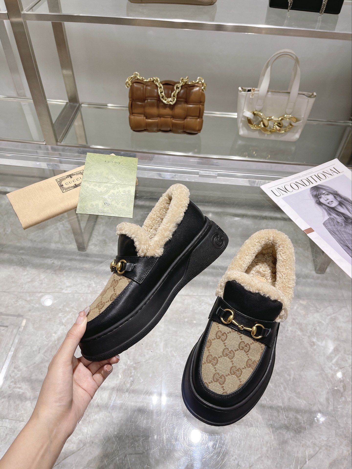 GUCCI グッチ ローファー 本革 軽量 撥水 通勤 通学 ブラック - 画像 4