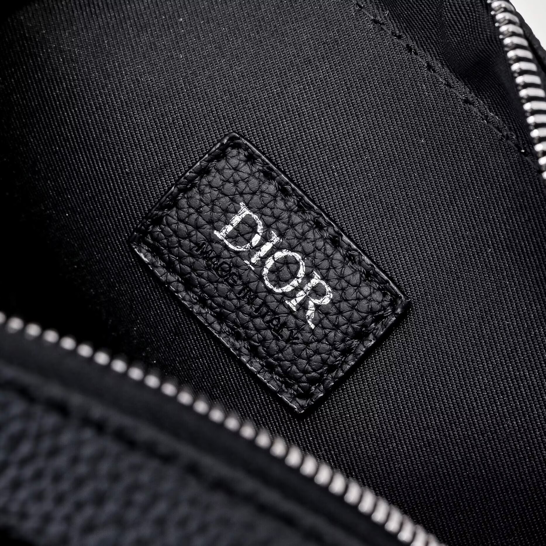 Diorディオール ショルダーバッグ モノグラムキャンバス 上品なデザイン レディースに人気の長く愛用できる一品 - 画像 8