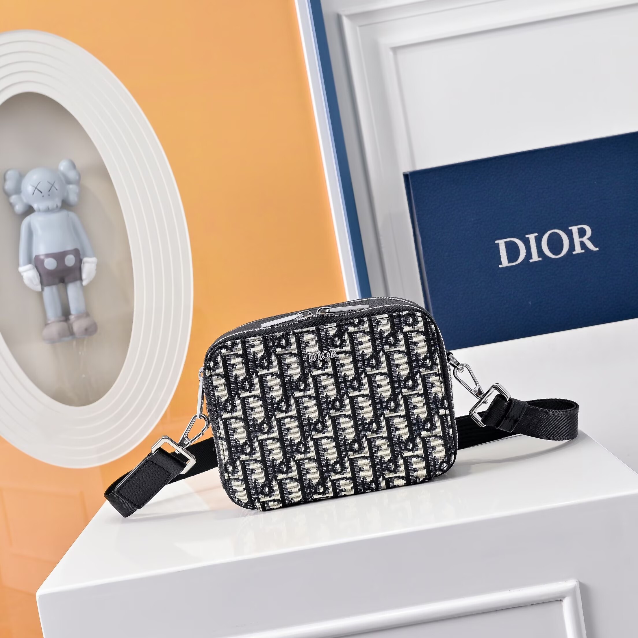 Diorディオール ショルダーバッグ モノグラムキャンバス 上品なデザイン レディースに人気の長く愛用できる一品 - 画像 9