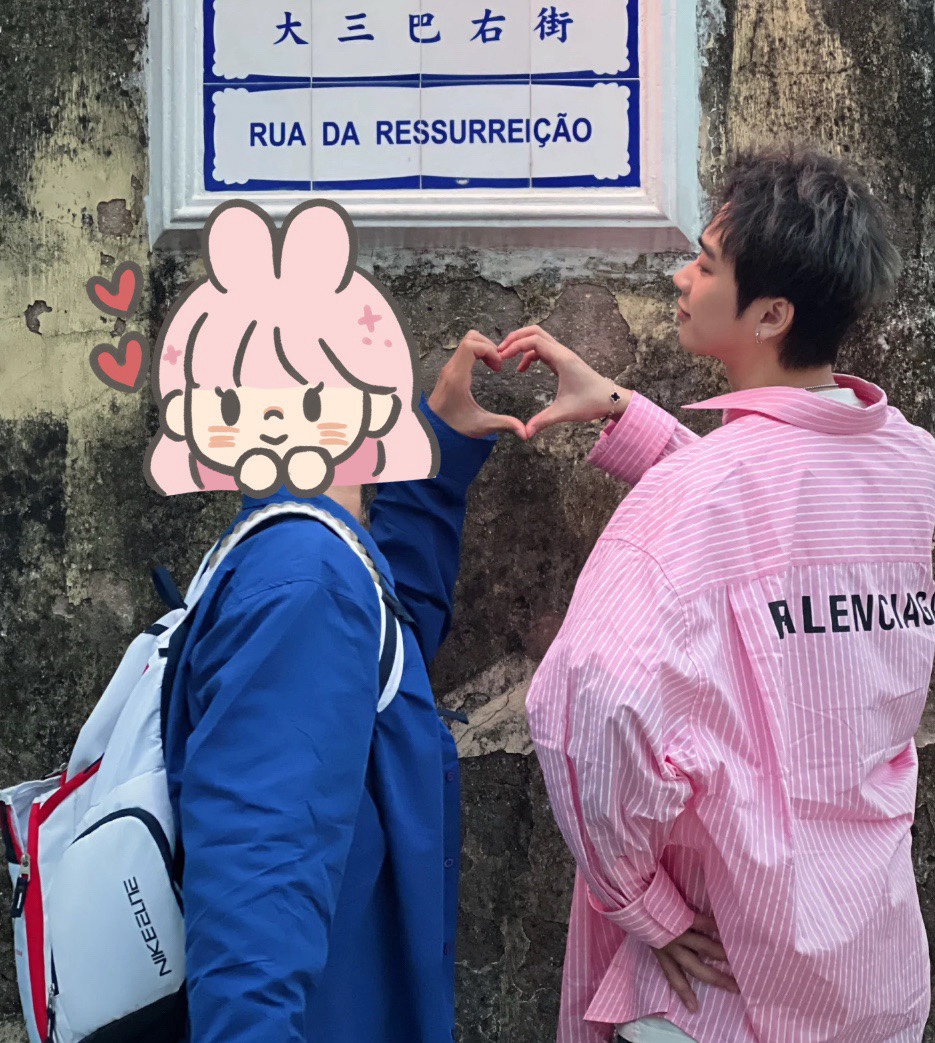 BALENCIAGA バレンシアガ バックロゴ柄 ピンク - 画像 4