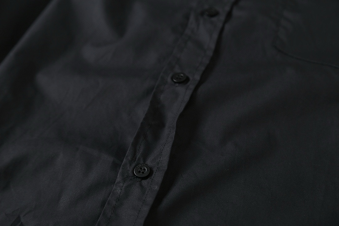 BALENCIAGA バレンシアガ ブラック シャツ 通勤 黄胶带印花 46/48/50/52 46 48 50 52 ブラック - 画像 7