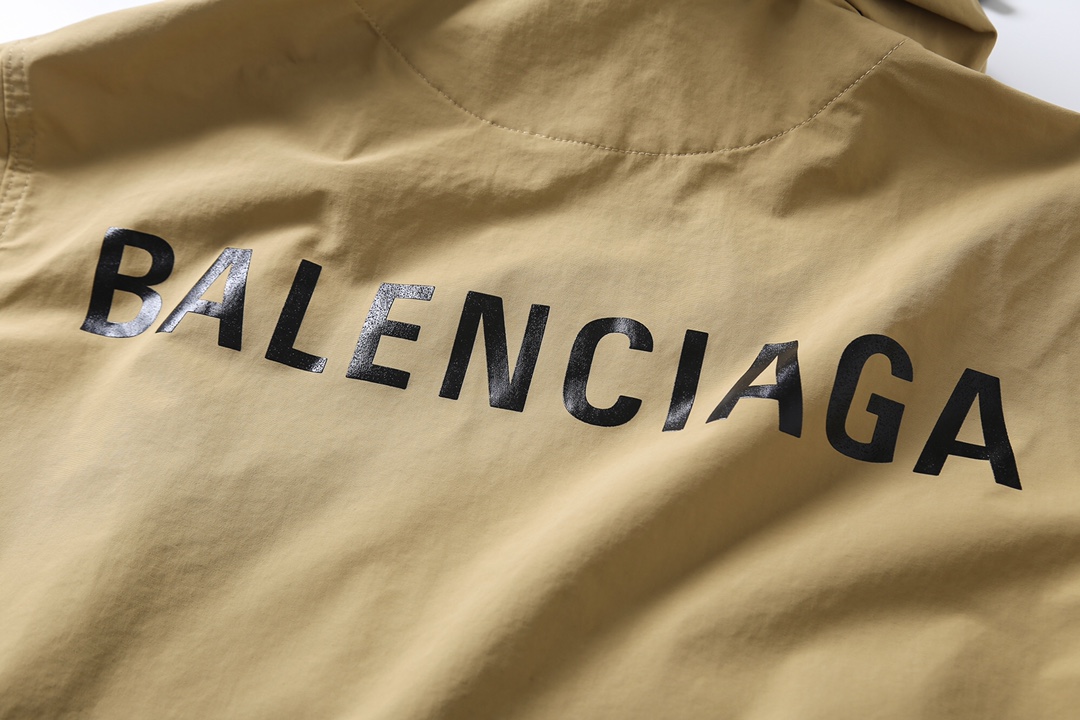 BALENCIAGA バレンシアガ 59后背Logo字母防水冲锋衣 ブラック/カーキ - 画像 5