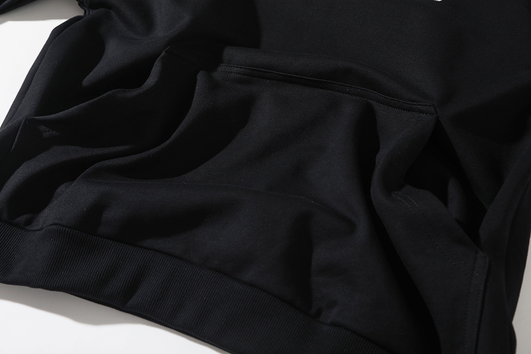 BALENCIAGA バレンシアガ フード付きスウェットシャツ ブラック - 画像 5