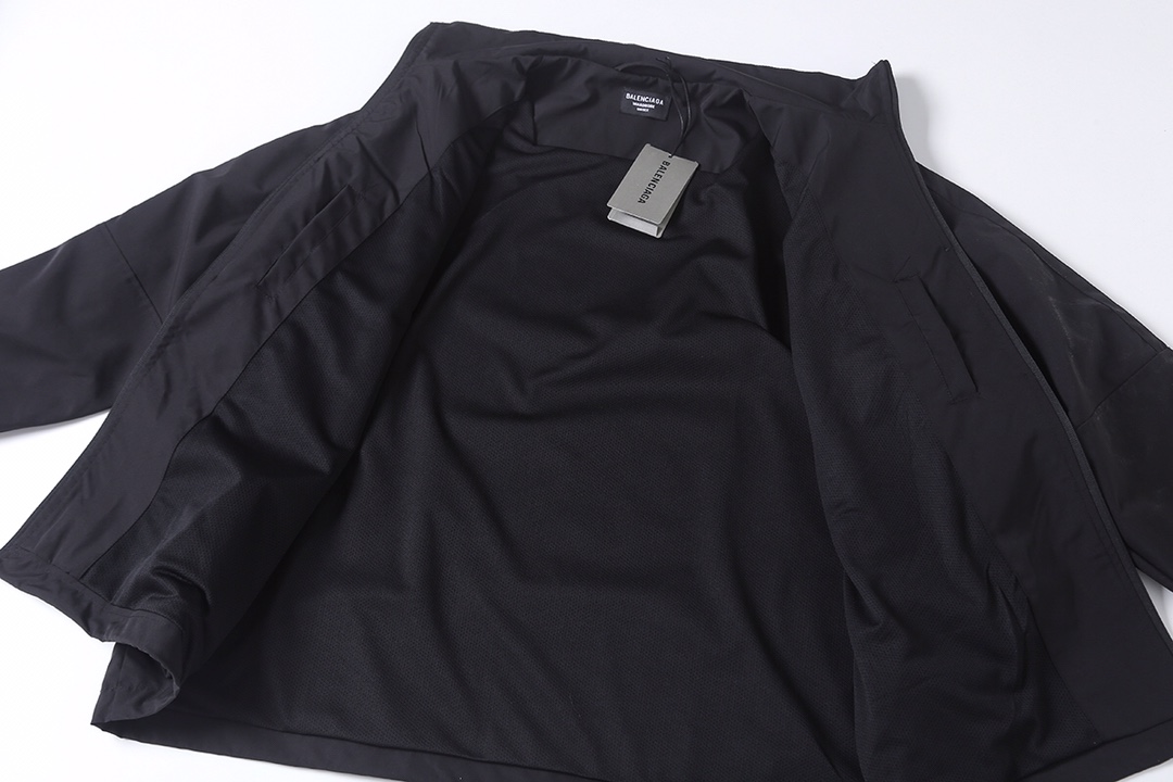 BALENCIAGA バレンシアガ フルジップジャケット 撥水 ブラック - 画像 3