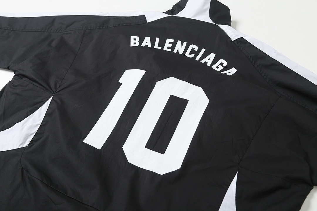 BALENCIAGA バレンシアガ フルジップジャケット 本革 通勤 通学 黒色 - 画像 5