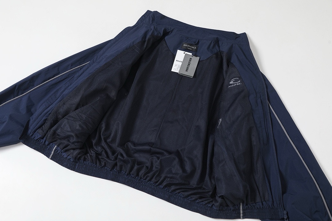 BALENCIAGA バレンシアガ セットアップ 本革 ブルゾン ジャケット パンツ 全1色 - 画像 5