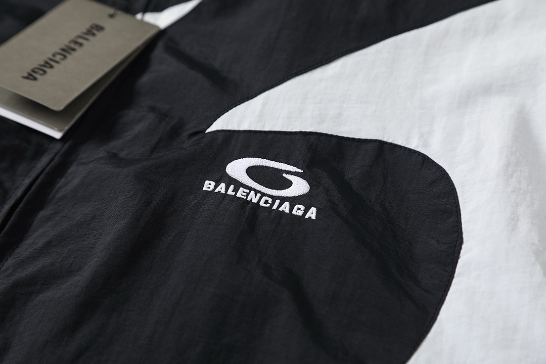 BALENCIAGA バレンシアガ フレアジャケット 通勤 通学 全2色 - 画像 6