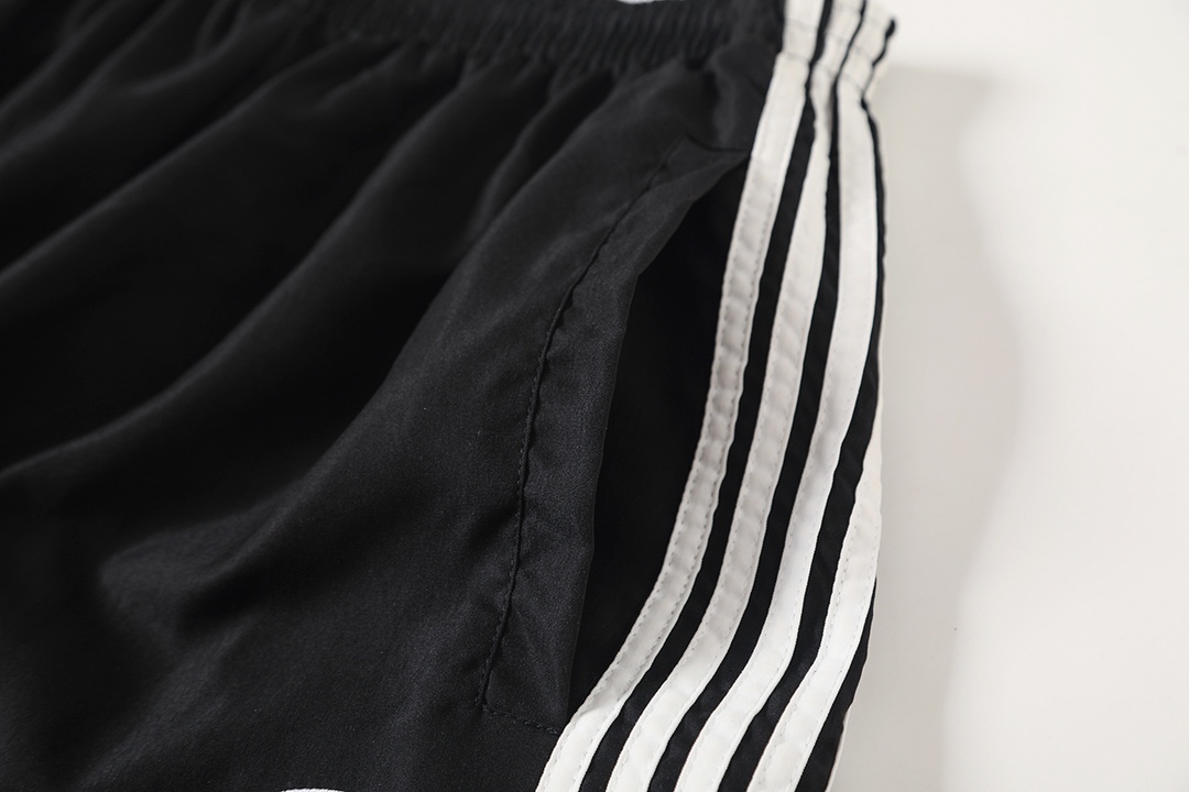 BALENCIAGA バレンシアガ フラットパンツ ブラック - 画像 4