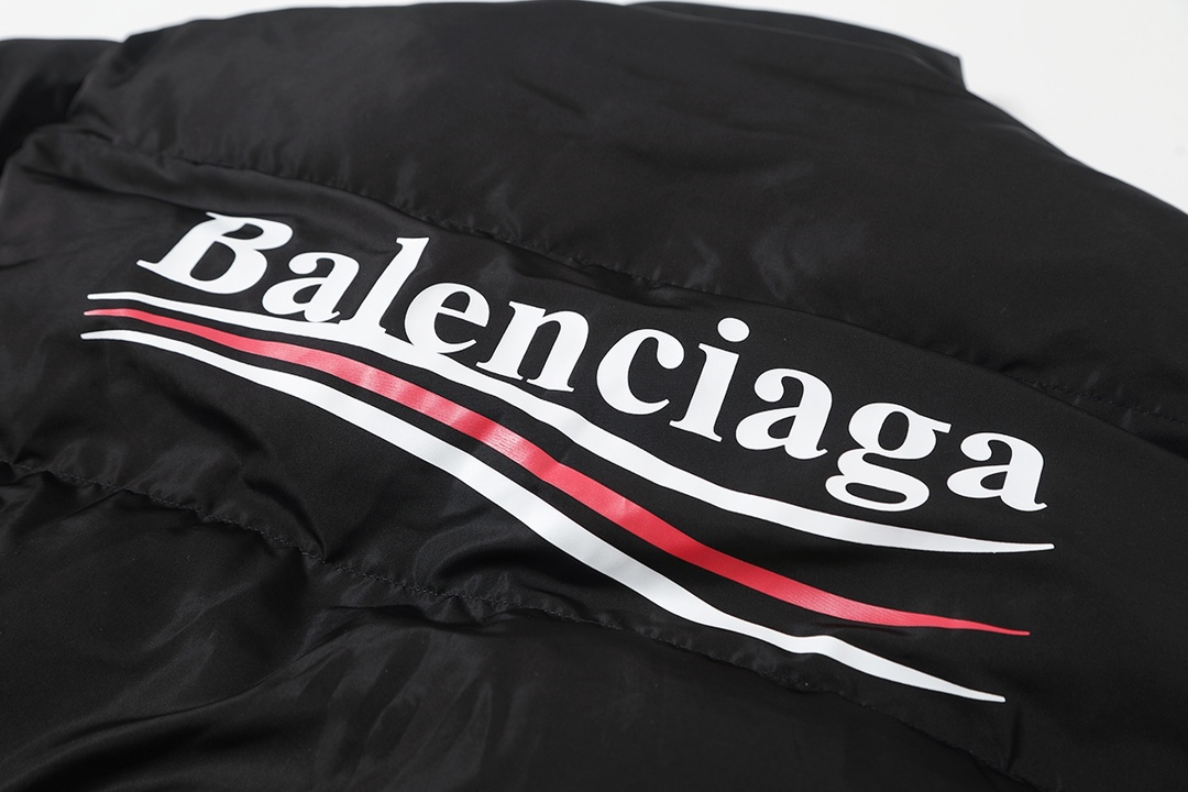 BALENCIAGA バレンシアガ ダウンジャケット 本革 ブラック - 画像 5