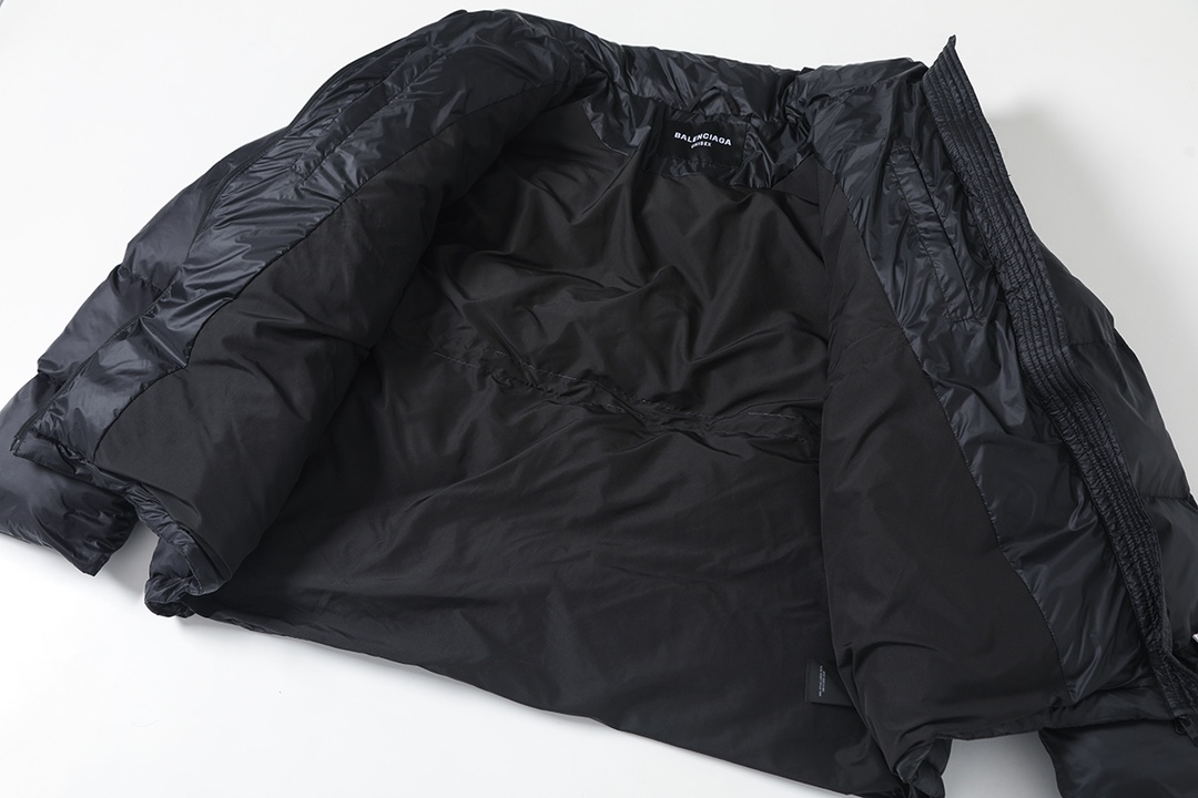 BALENCIAGA バレンシアガ ダウンジャケット ブルゾン ブラック/ホワイト - 画像 4