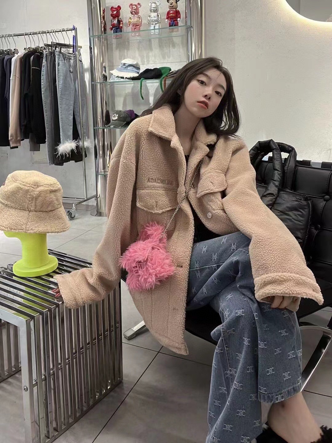 BALENCIAGA バレンシアガ ファー ブルゾン カーキ - 画像 2