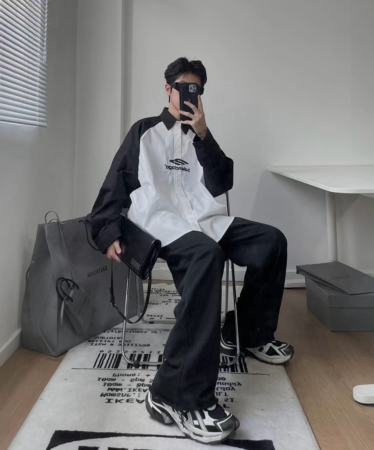 BALENCIAGA バレンシアガ ロングシャツ ブラック ホワイト - 画像 2