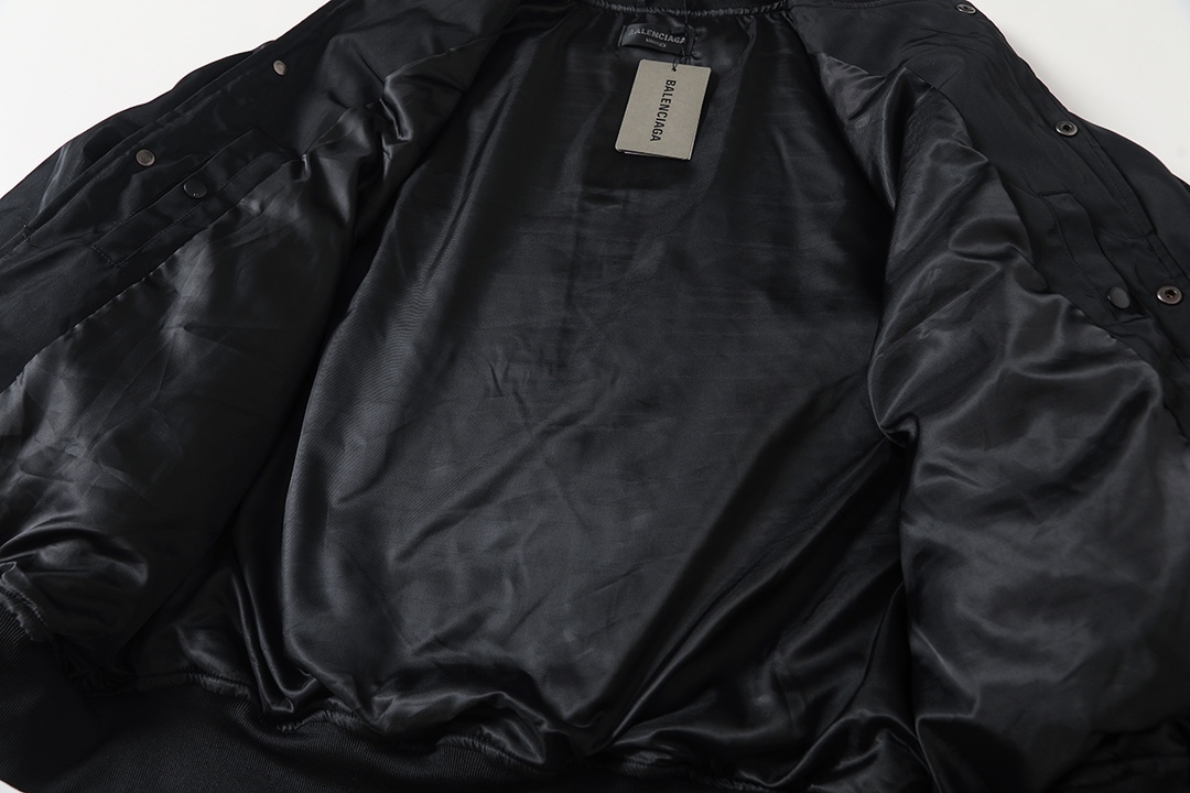 BALENCIAGA バレンシアガ フライトジャケット レッドライン ブラック - 画像 3
