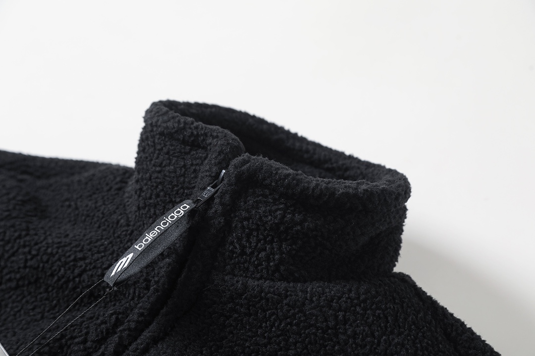 BALENCIAGA バレンシアガ ファージーファー ブラック - 画像 4