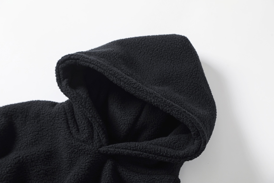 BALENCIAGA バレンシアガ フルーティング フリースパーカー 黒色 - 画像 3