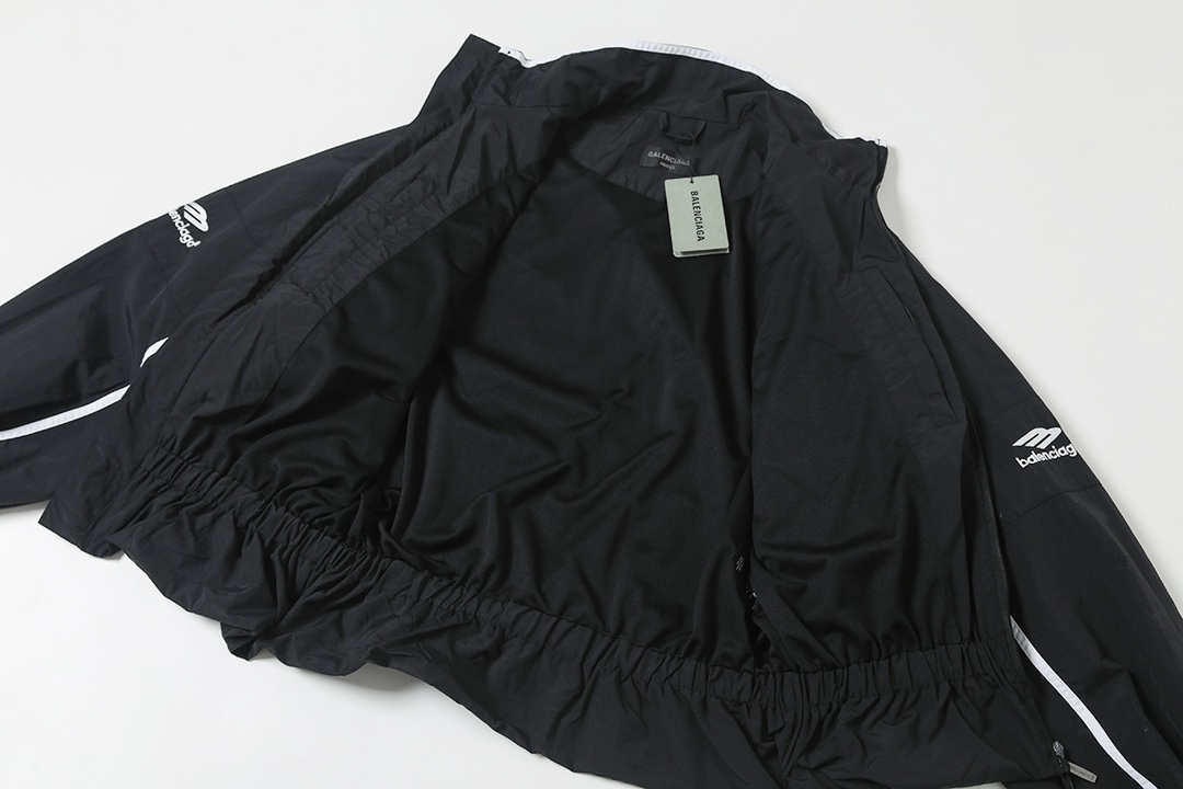 BALENCIAGA バレンシアガ フルジップジャケット 本革 ブラック - 画像 3