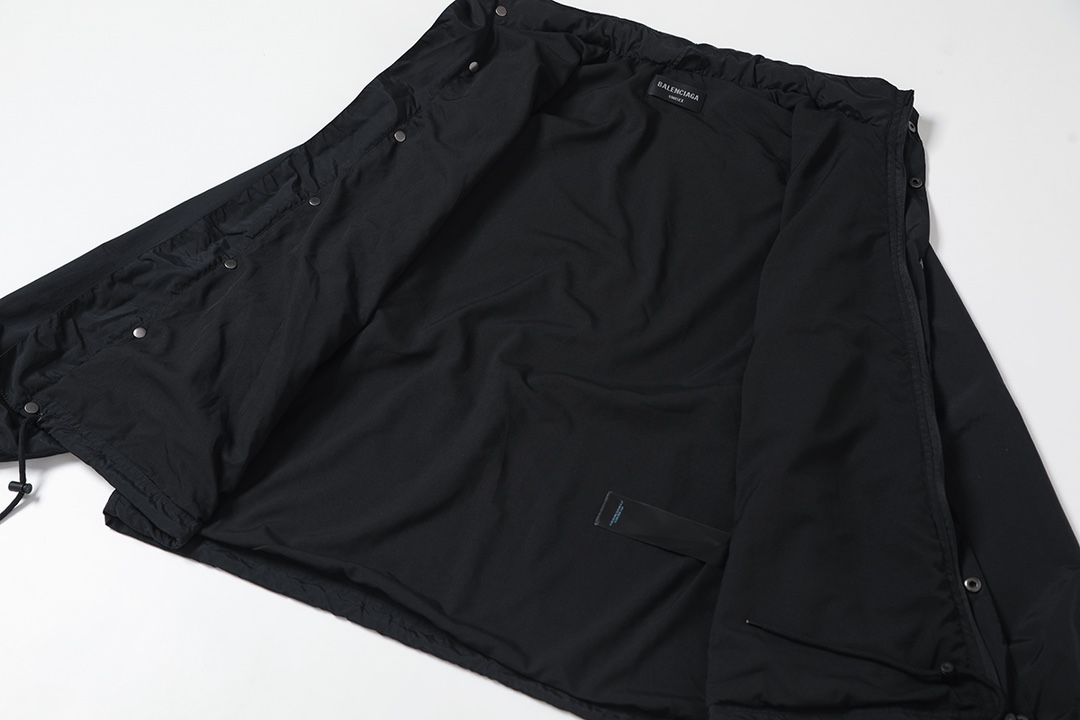 BALENCIAGA バレンシアガ フラップ付きスプリングジャケット 本革 ブラック - 画像 3