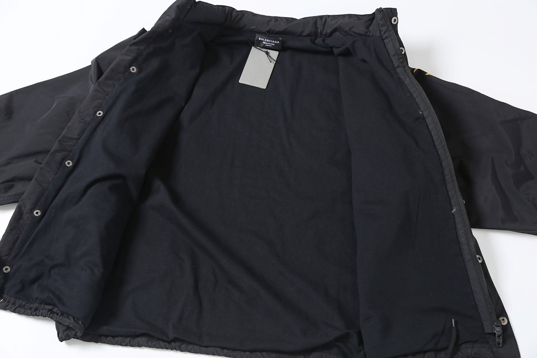 BALENCIAGA バレンシアガ ファンコート 防水 ブラック - 画像 3